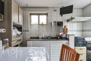 Image 4 - 579080