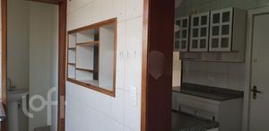 Image 10 - 579162