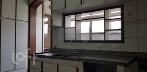 Image 1 - 579162