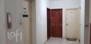 Image 28 - 579162
