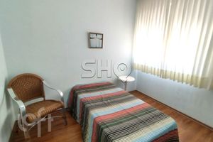 Image 11 - 579204