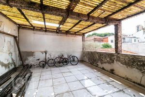 Image 29 - 579354