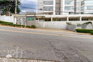 Image 40 - 579402