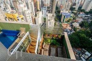 Image 32 - 579448