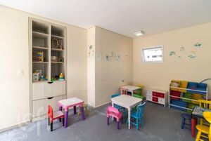 Image 39 - 579591