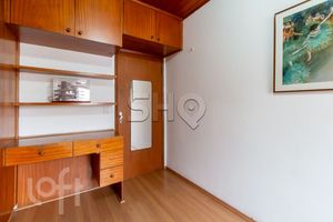 Image 4 - 579671