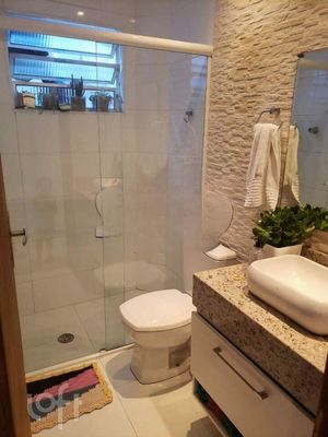 Image 9 - 579743