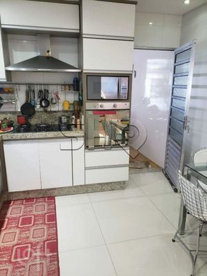 Image 5 - 579743