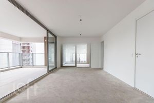 Image 1 - 579799
