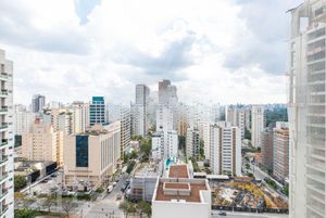 Image 8 - 579799