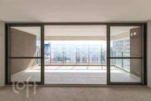 Image 27 - 579799