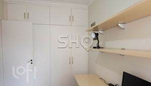 Image 40 - 579972