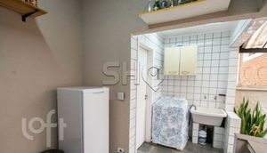 Image 43 - 579972
