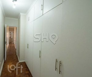 Image 42 - 579972
