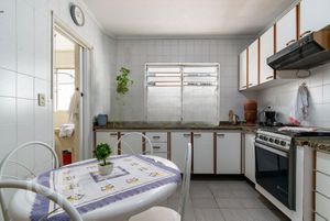 Image 21 - 580367
