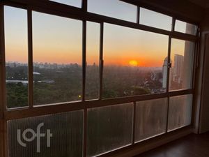 Image 1 - 580697
