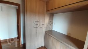Image 4 - 580967
