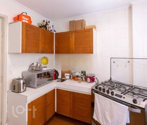 Image 6 - 581087
