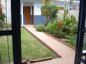 Image 1 - 5811