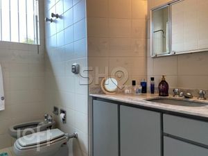 Image 21 - 582171