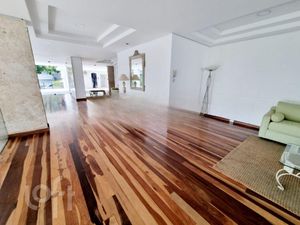 Image 31 - 582285
