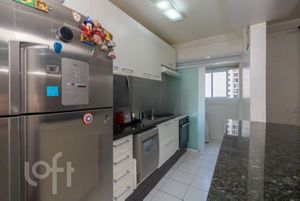 Image 10 - 582505