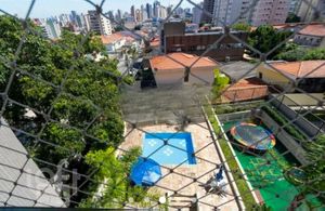 Image 1 - 582513