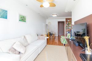 Image 8 - 582550