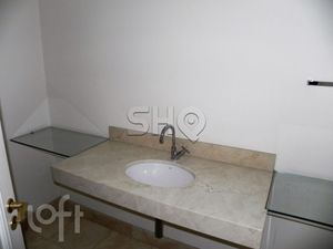 Image 9 - 583341