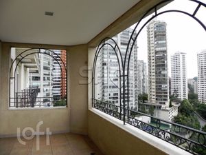 Image 11 - 583341