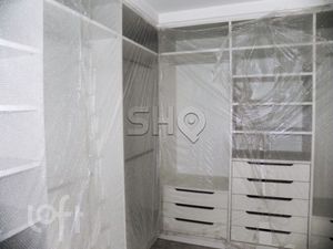 Image 19 - 583341