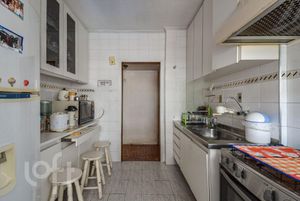 Image 15 - 583443