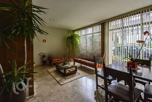Image 20 - 583443