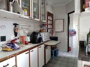 Image 19 - 583651