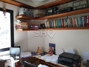 Image 14 - 583651