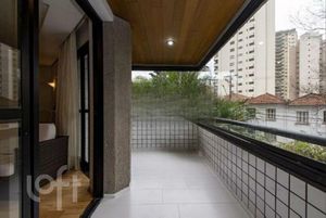 Image 4 - 583836