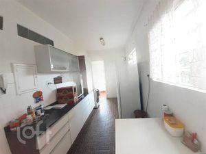 Image 8 - 584404