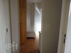 Image 7 - 584428