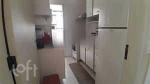 Image 21 - 585063