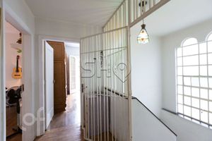 Image 28 - 585216
