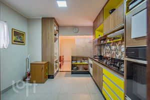 Image 43 - 585243