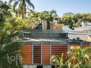 Image 14 - 585350