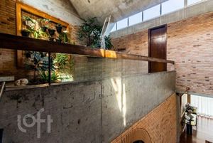 Image 13 - 585350