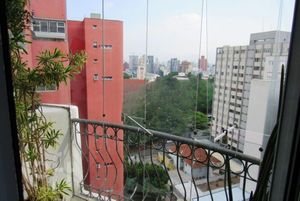 Image 12 - 585459