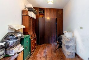 Image 31 - 586172