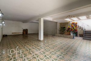Image 34 - 586172