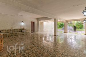 Image 35 - 586172