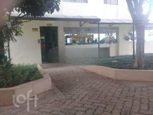 Image 19 - 586202