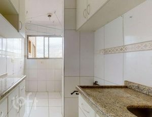 Image 7 - 586221