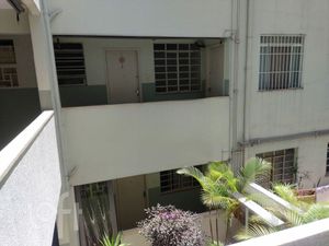 Image 16 - 586479